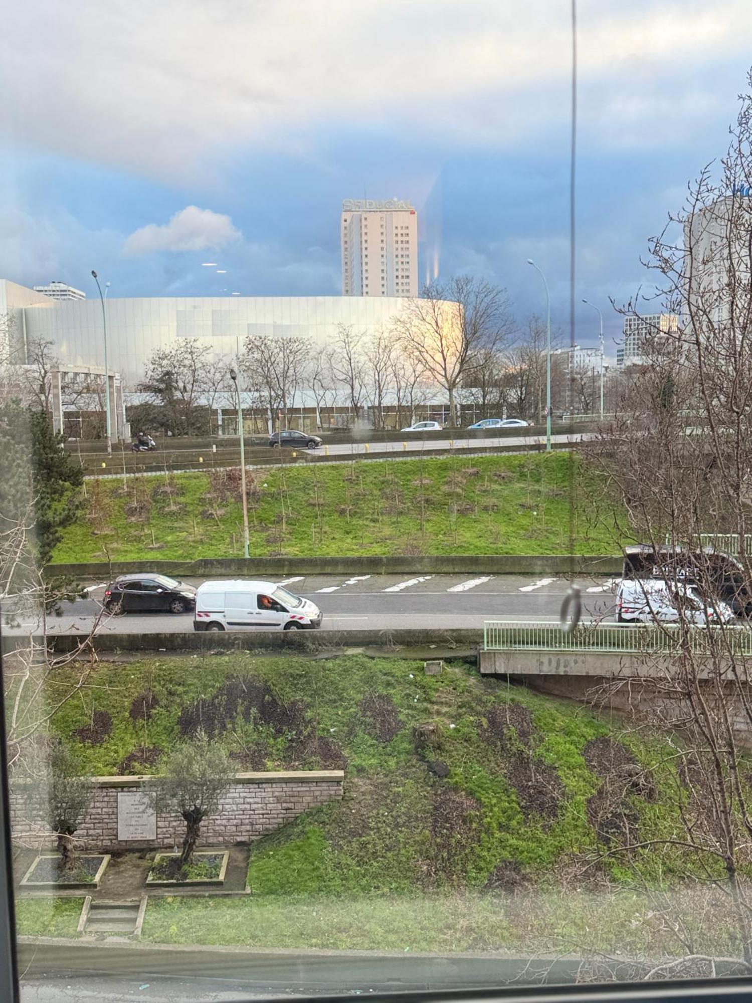 Ibis Budget Paris Porte De La Chapelle - Arena Eksteriør bilde